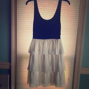 Gorgeous black dress with chiffon skirt